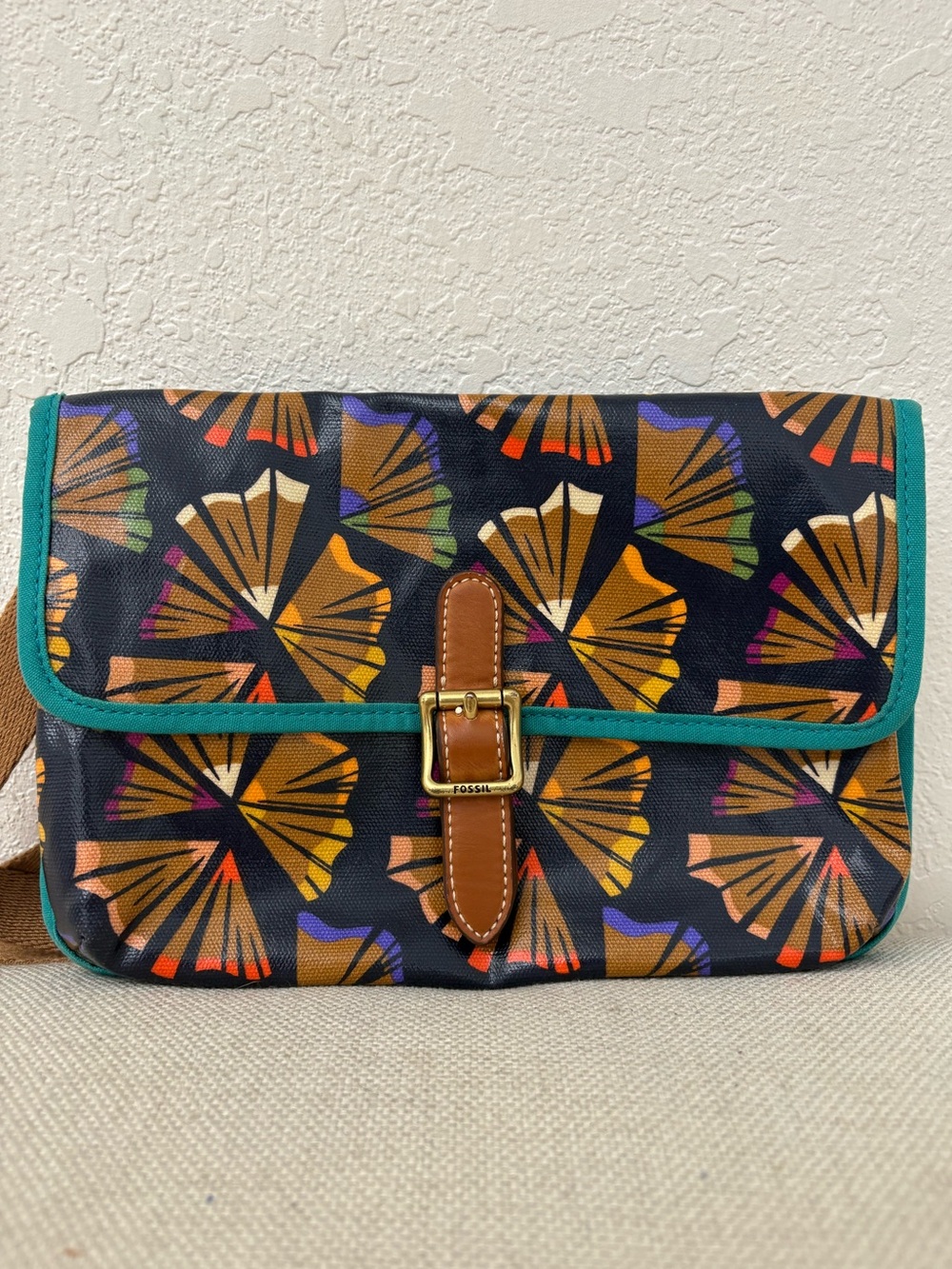 Fossil Purse Crossbody Shoulder Bag Colored Pencil Print Coated Canvas Floral